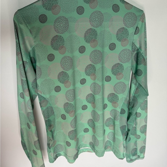 Chase 54 Athletic Green Patterned Women's Top size small - Picture 4 of 8